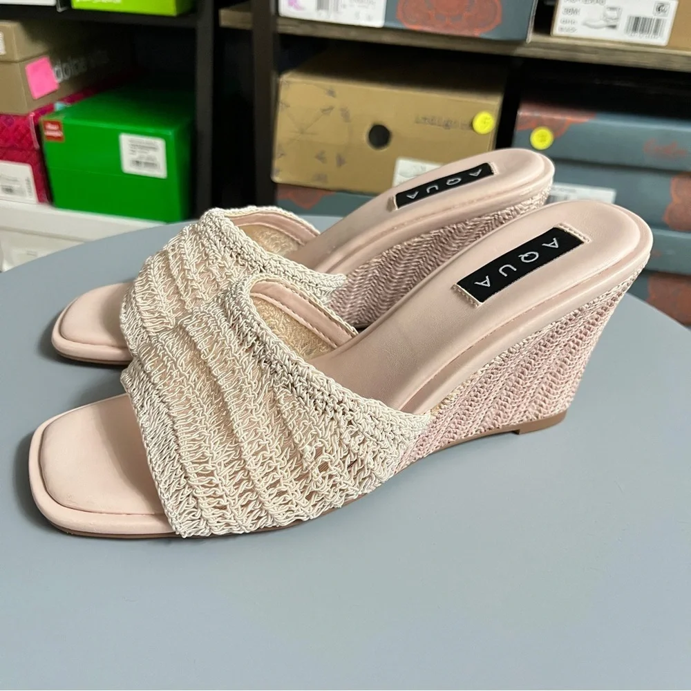 Aqua Textured Cream Wedge Sandals